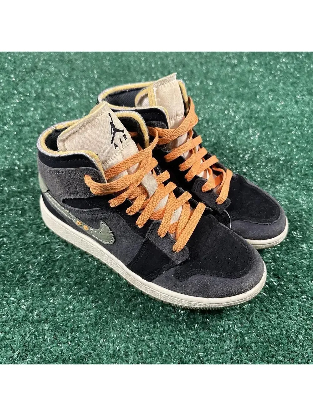 Nike air Jordan 1 Mid SE 